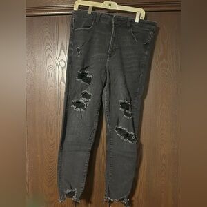 American Eagle Distressed Women's Black Ripped Skinny Jeans